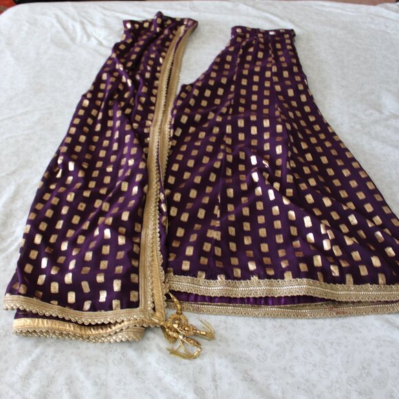 Pink & Purple Sharara - Picture 2 of 4